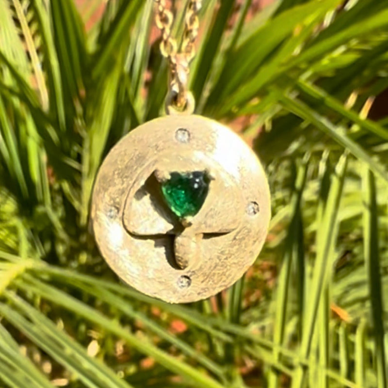 Heart Mushroom Emerald medallion