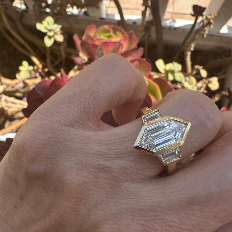 Hexagone 18k Lab Grown Ring