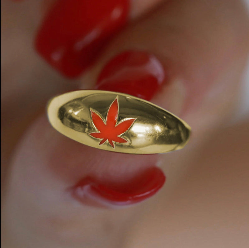 Poppy 14k Gold Leaf Ring