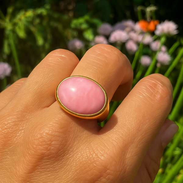 Gumdrop 14K Cabochon Gypsy Ring